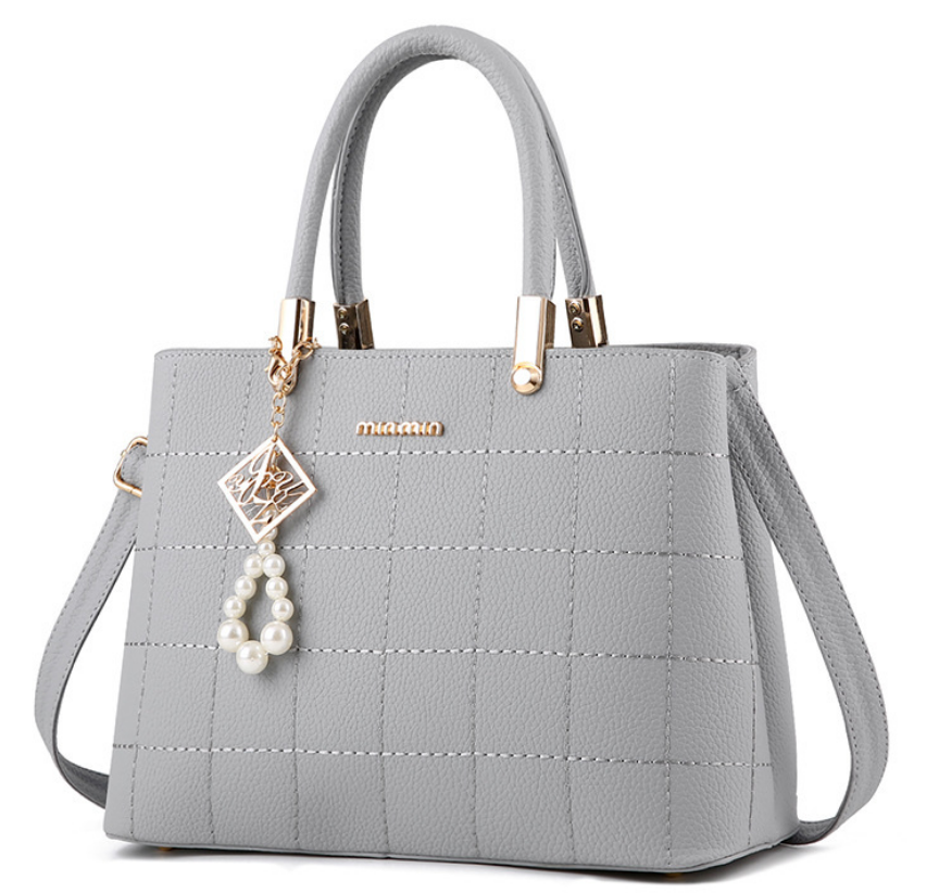 European and American Simple Hair Ball Handbags